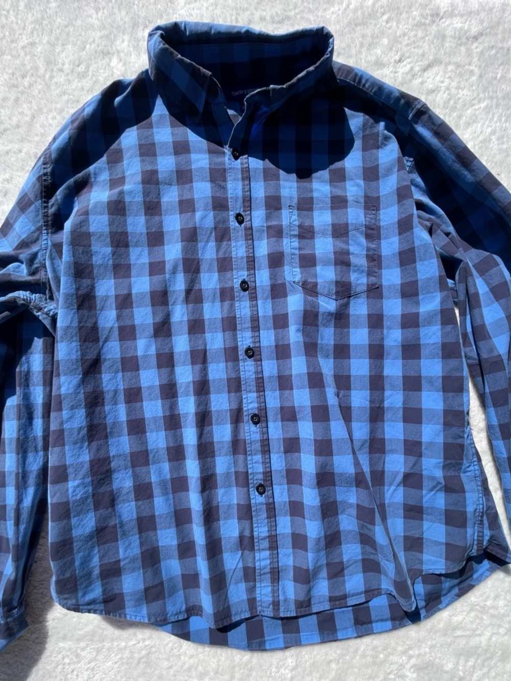 Men's long-Sleeve Blue & black Button-Up Shirt - Picture 10 of 11